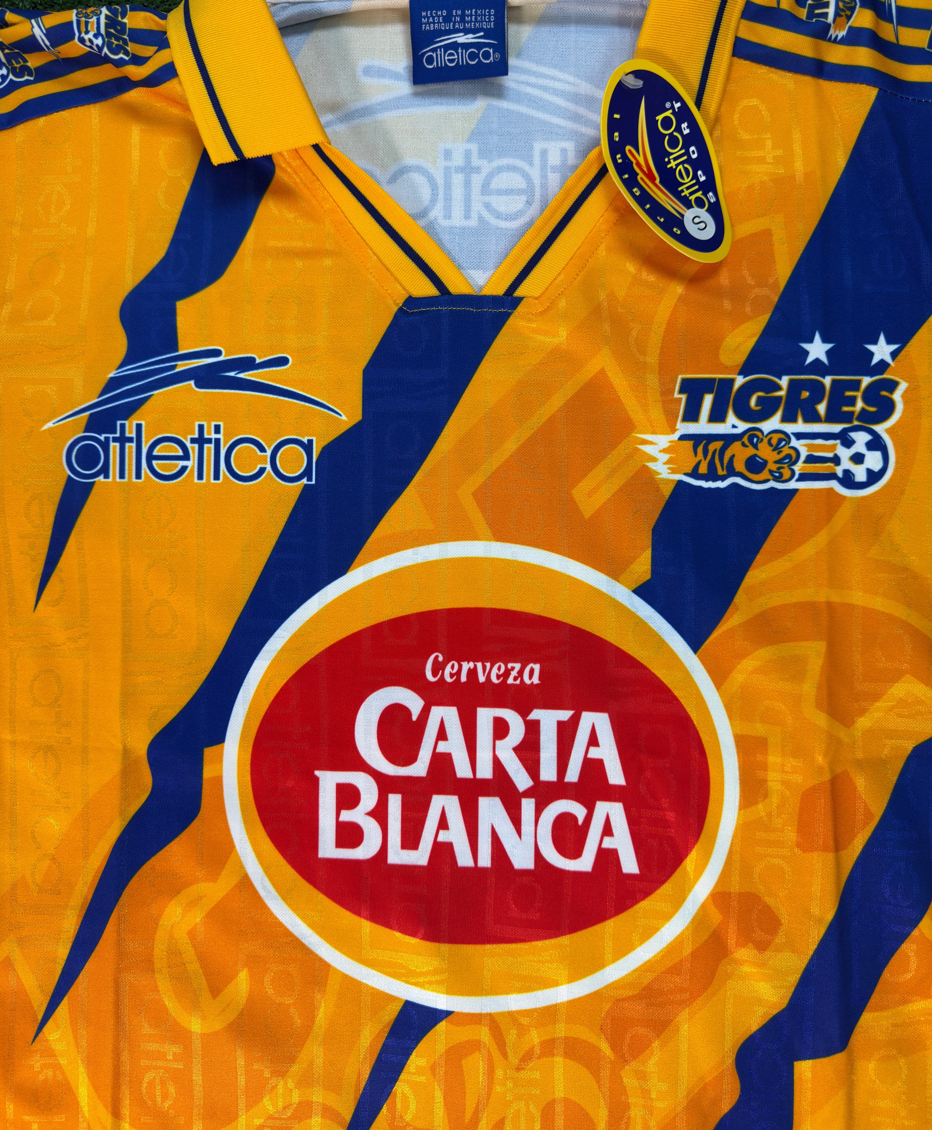 Tigres retro carta blanca 2000