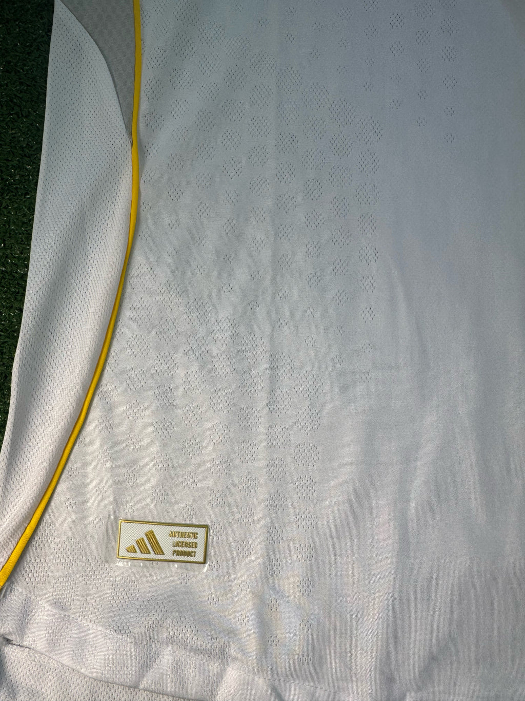 Real Madrid local - 25/26