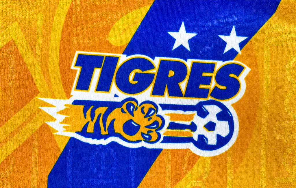 Tigres Retro Carta Blanca 2000